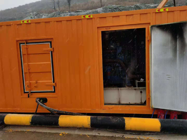 临猗发电机出租 发电机的工作原理介绍