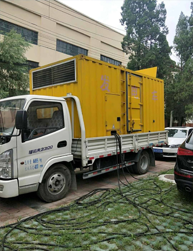 临猗发电车出租-柴油发电机组排烟系统设计要求及其考虑因素
