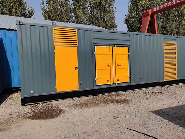 临猗签订发电机出租合同时需要注意的一些重要事项：