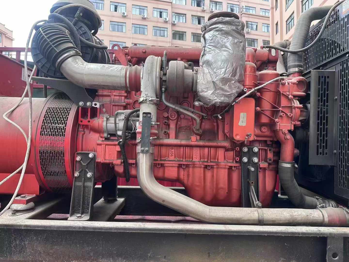 临猗如何选择适合 600kW 柴油发电机组的过载保护器？