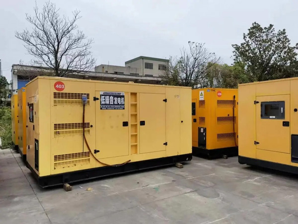 临猗干式空气滤清器和湿式空气滤清器有什么区别？