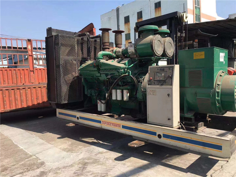 临猗如何判断柴油发电机组的机油温度是否达到了合适的预热温度？